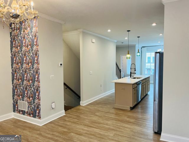 2635 Creekside Drive NW, Atlanta, GA 30318