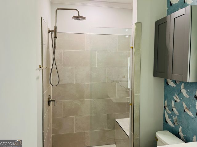 2635 Creekside Drive NW, Atlanta, GA 30318