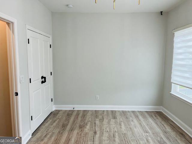 2635 Creekside Drive NW, Atlanta, GA 30318