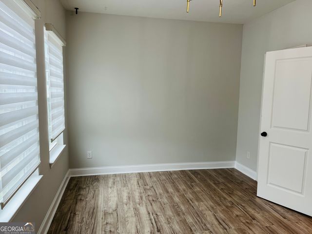 2635 Creekside Drive NW, Atlanta, GA 30318