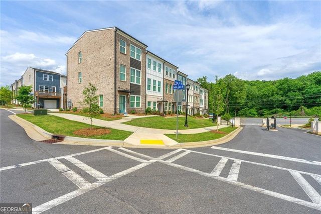 2635 Creekside Drive NW, Atlanta, GA 30318