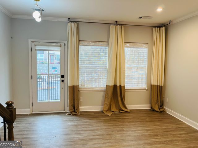 2635 Creekside Drive NW, Atlanta, GA 30318