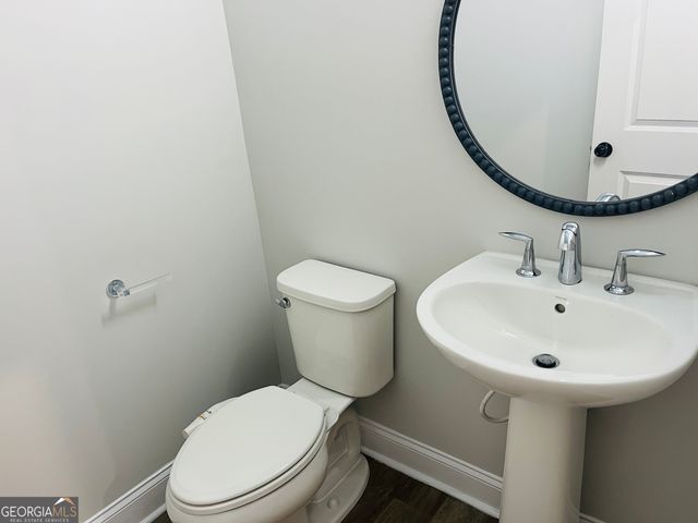 2635 Creekside Drive NW, Atlanta, GA 30318