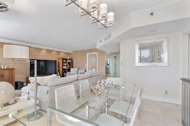 1000 W Island Boulevard 2307, Aventura, FL 33160