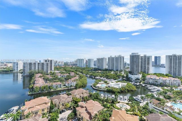 1000 W Island Boulevard 2307, Aventura, FL 33160