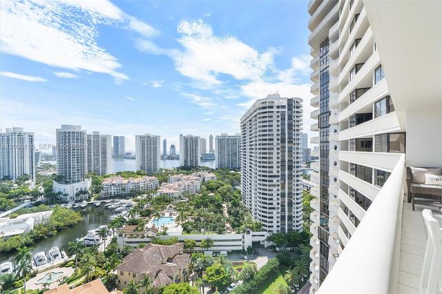 1000 W Island Boulevard 2307, Aventura, FL 33160