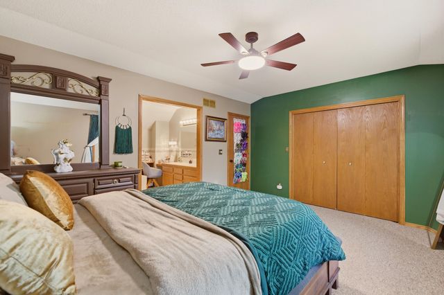 11 N Hopper Ct, Goddard, KS 67052