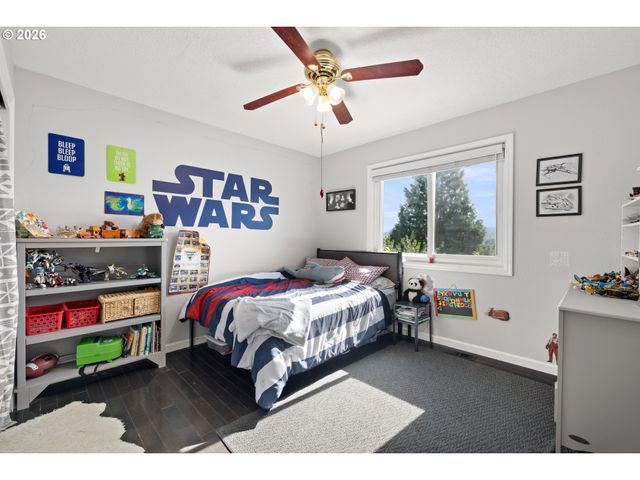 2638 Sw SANDLEWOOD Ave, Gresham, OR 97080