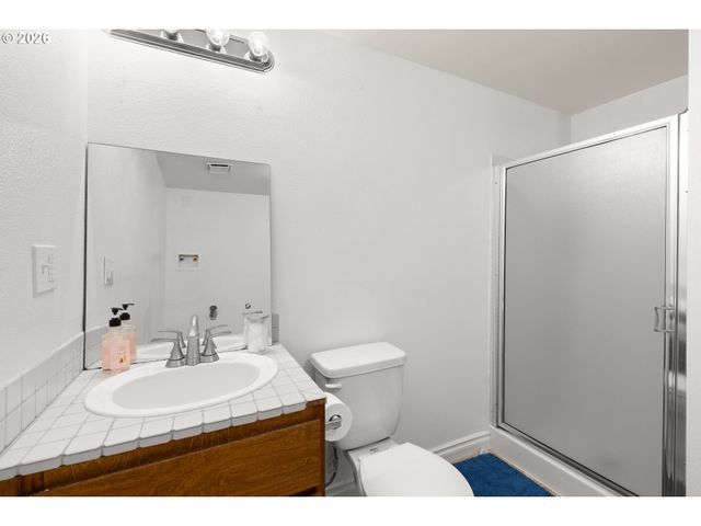 2638 Sw SANDLEWOOD Ave, Gresham, OR 97080