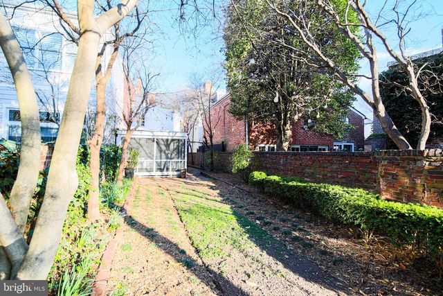 217 S LEE ST, Alexandria, VA 22314