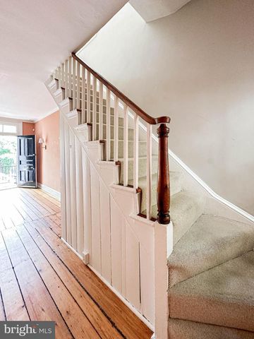 217 S LEE ST, Alexandria, VA 22314