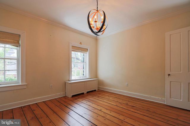 217 S LEE ST, Alexandria, VA 22314