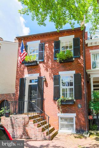 217 S LEE ST, Alexandria, VA 22314