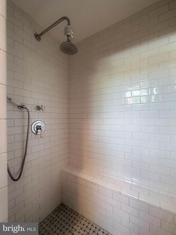 217 S LEE ST, Alexandria, VA 22314