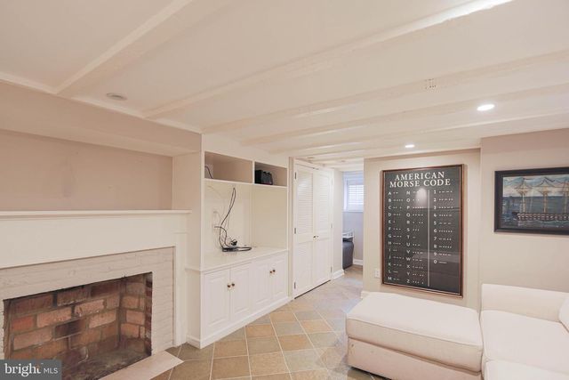 217 S LEE ST, Alexandria, VA 22314