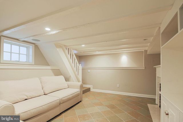 217 S LEE ST, Alexandria, VA 22314