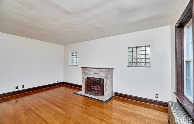 2900 Clearview Drive, Bel-nor, MO 63121