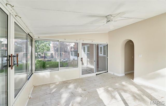 2900 Clearview Drive, Bel-nor, MO 63121