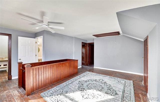 2900 Clearview Drive, Bel-nor, MO 63121
