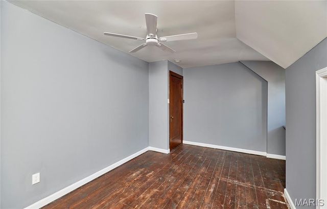 2900 Clearview Drive, Bel-nor, MO 63121