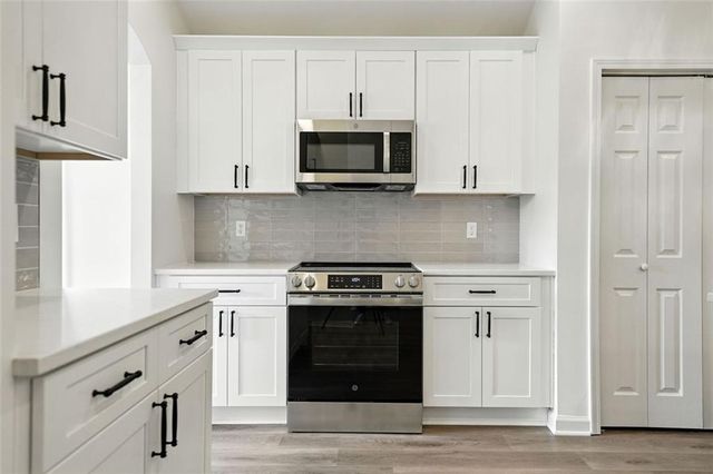 509 COURTYARD Way, Woodstock, GA 30189