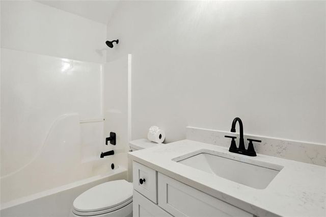 509 COURTYARD Way, Woodstock, GA 30189