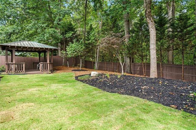 509 COURTYARD Way, Woodstock, GA 30189