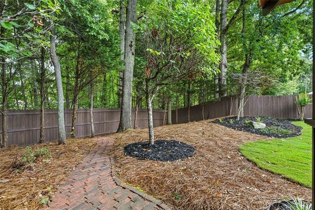 509 COURTYARD Way, Woodstock, GA 30189