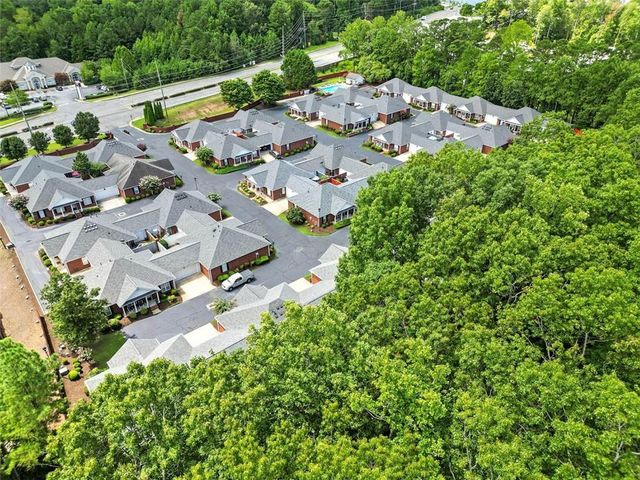 509 COURTYARD Way, Woodstock, GA 30189