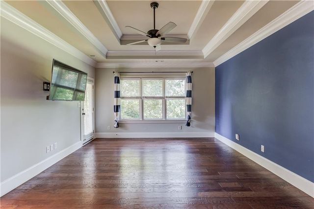 6504 Blue Water Drive, Buford, GA 30518