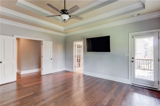 6504 Blue Water Drive, Buford, GA 30518