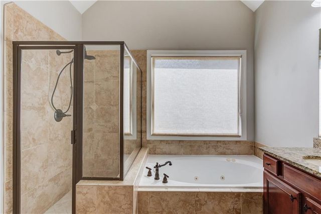 6504 Blue Water Drive, Buford, GA 30518