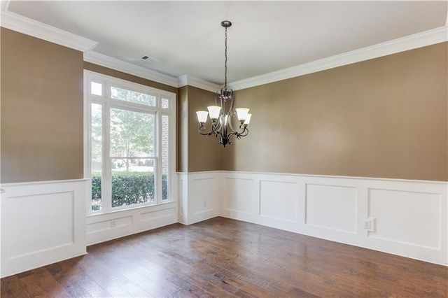 6504 Blue Water Drive, Buford, GA 30518