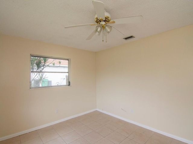 557 SW Duval Avenue, Port St Lucie, FL 34983