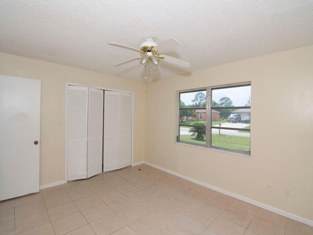 557 SW Duval Avenue, Port St Lucie, FL 34983