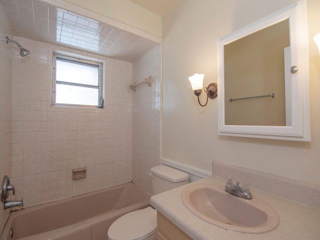 557 SW Duval Avenue, Port St Lucie, FL 34983