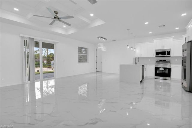 518 plumosa AVE, Lehigh Acres, FL 33972