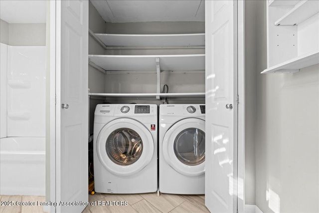 6030 Piper Avenue, Lansing, MI 48911