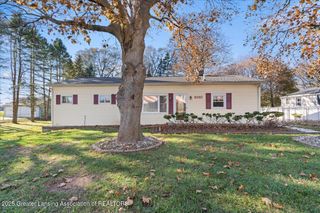 6030 Piper Avenue, Lansing, MI 48911