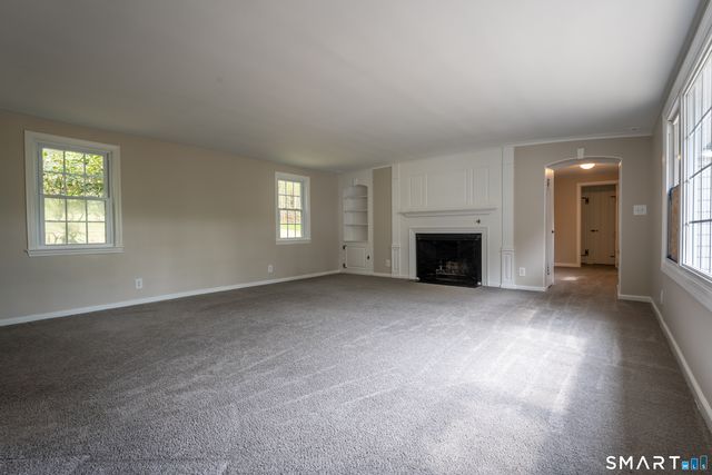 30 Hillsboro Drive, West Hartford, CT 06107