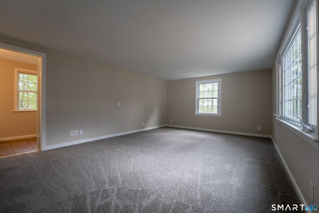 30 Hillsboro Drive, West Hartford, CT 06107