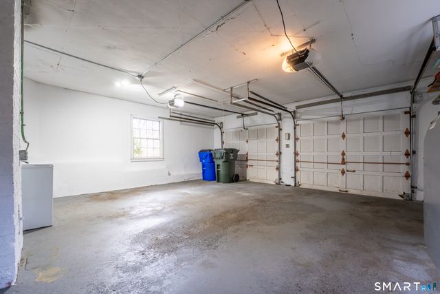 30 Hillsboro Drive, West Hartford, CT 06107