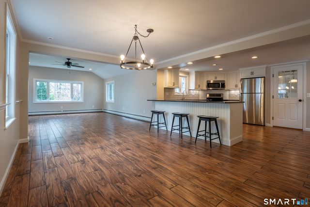 30 Hillsboro Drive, West Hartford, CT 06107
