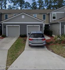 722 SERVIA Drive, St. Johns, FL 32259