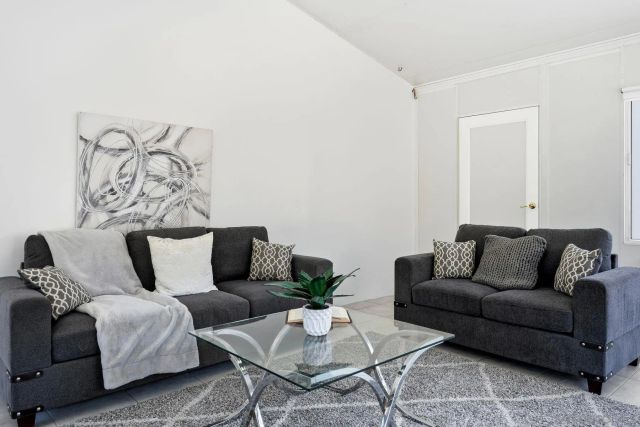 5422 Waring, San Diego, CA 92120