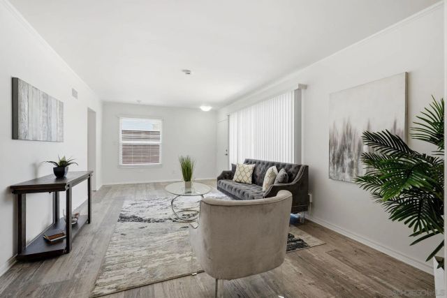 5422 Waring, San Diego, CA 92120