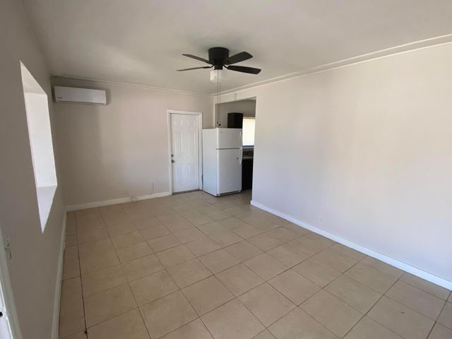 1257 W 35th Street, Riviera Beach, FL 33404