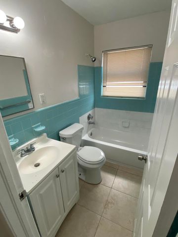 1257 W 35th Street, Riviera Beach, FL 33404