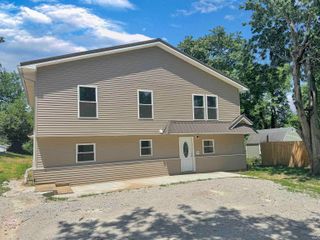 407 S Eighth Street, Boonville, IN 47601