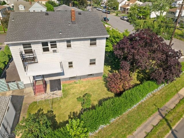 5 Josh Ct, Clifton City, NJ 07011